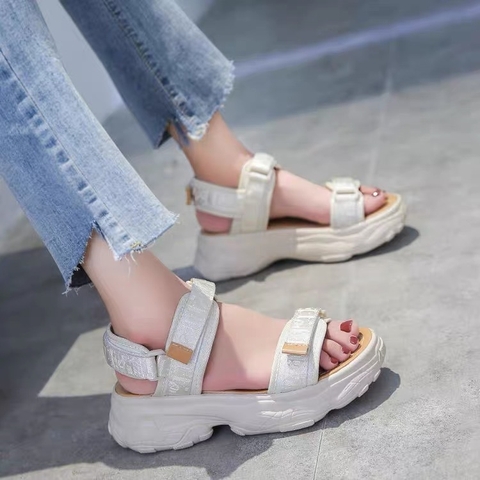 Giày Sandals đế cao 5cm - G1681