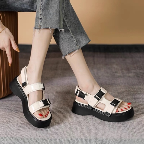 Giày Sandal đế cao 4cm - G1718