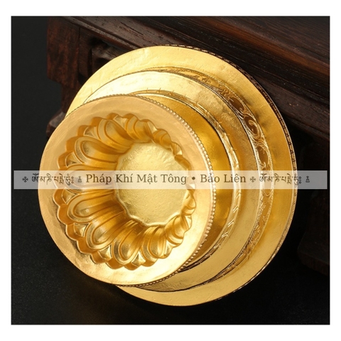 Tháp Mandala bằng bạc s990 mạ vàng 24k