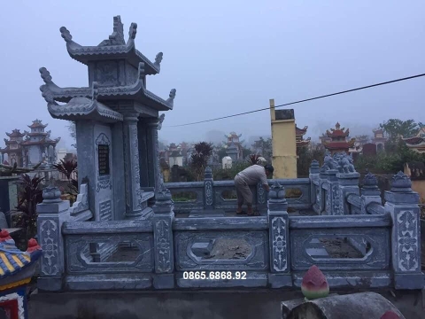 Khu lăng mộ đá đẹp ở Hưng Yên