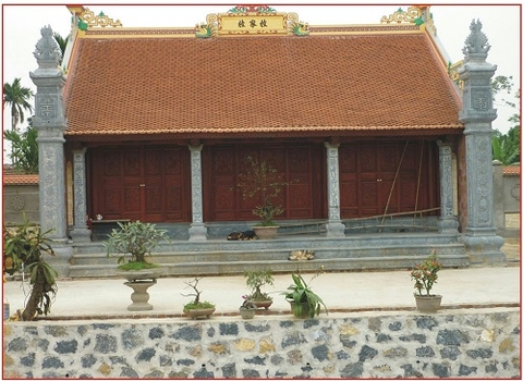 Nhà thờ họ 01