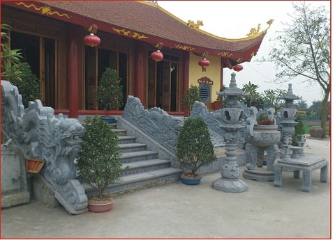 Nhà thờ họ 03