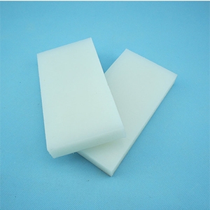 Nhựa PP giá rẻ, chất lượng có sẵn tại EC LH/Mr Hưng 0982733579