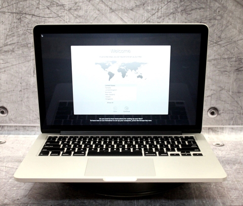 MacBook Pro Retina 2014 - MGX72LL/A / 13.3inch / Core i5-4278U 2.6GHz /128GB/ 8GB Ram 99%