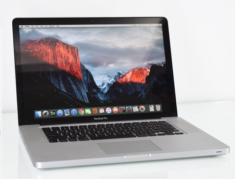 MacBook Pro 15-Inch Core i5 2.4GHz RAM 4GB HDD 320GB Mid-2010 MC371 MacBookPro6,2 - A1286 - 2353