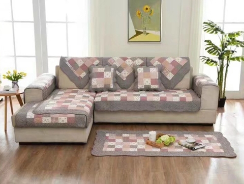 Thảm sofa 70x150cm - Ô vuông trắng hồng viền nâu - TSF01171