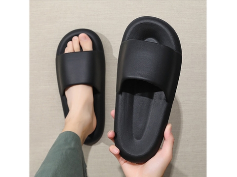 Dép nhựa - màu đen - size 40-41 - GDP100401