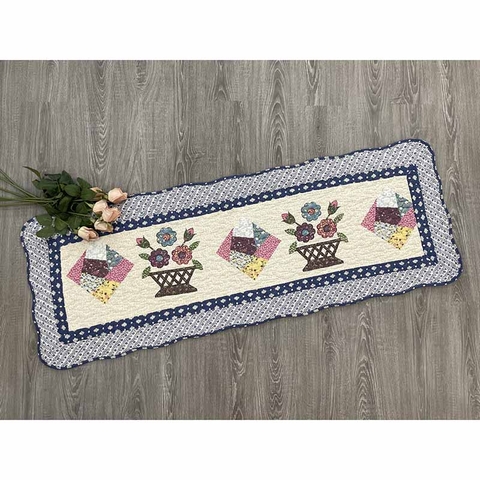 Thảm dài - giỏ hoa & ô vuông sắc màu - viền xanh dương hoa nhí - TDA54505
