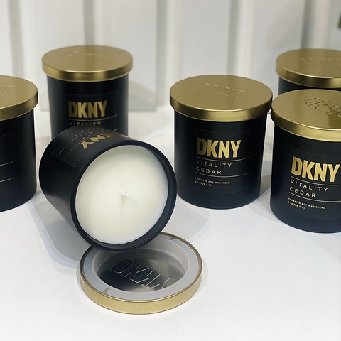 Nến thơm DKNY hương Vitality Cedar - CDL02601