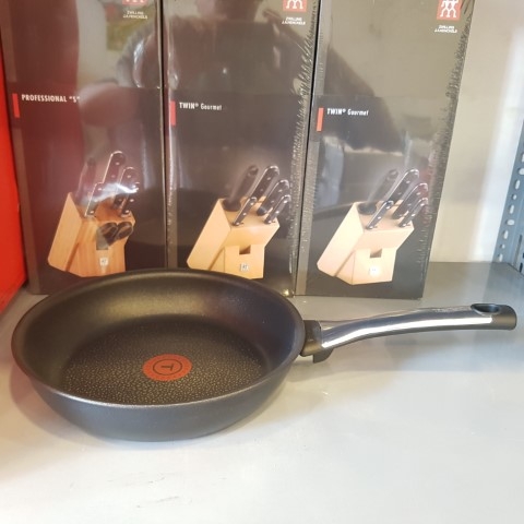 Chảo rán Tefal Talent Pro 24 cm made in France