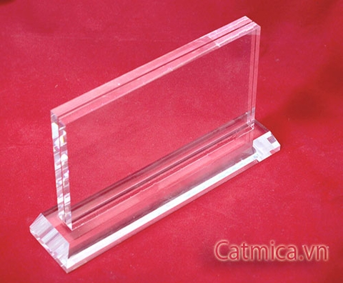 Biển chức danh để bàn bằng mica Biển chức danh để bàn bằng mica