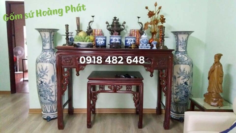 Kích thước bát hương men rạn cổ đắp nổi phù hợp bàn thờ gia tiên