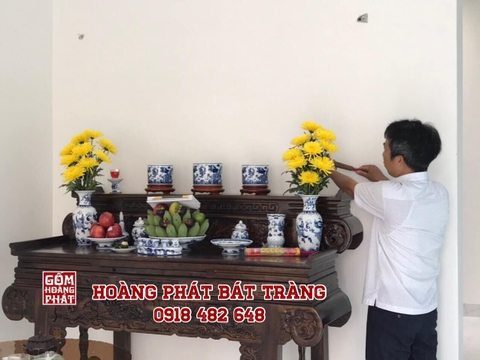 Vị trí đặt bát hương Thổ công trên bàn thờ gia tiên đúng nhất