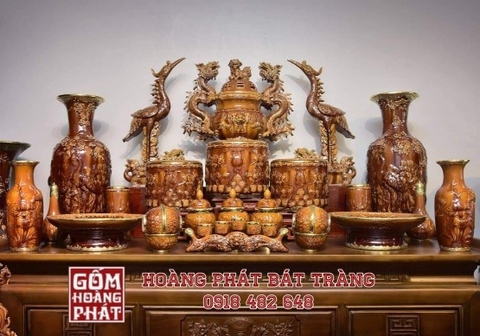 Chọn bộ đồ thờ gia tiên chuẩn gồm những gì?