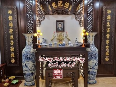 Lục bình sứ Phúc Đức men lam cao cấp 1m55 tại nhà khách hàng Hà Nội