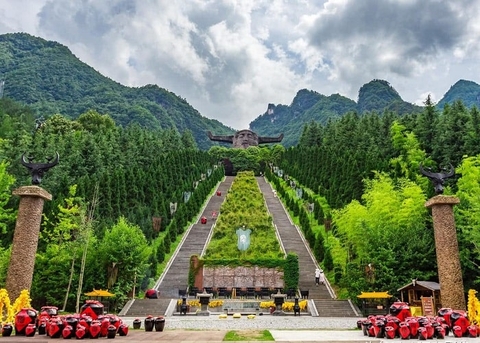 TOUR DU LỊCH TRUNG QUỐC: TRƯỜNG SA – NGHI XƯƠNG – THẦN NÔNG GIÁ – VŨ HÁN (06 Ngày/ 05 Đêm) - Bay CZ TOUR DU LỊCH TRUNG QUỐC: TRƯỜNG SA – NGHI XƯƠNG – THẦN NÔNG GIÁ – VŨ HÁN (06 Ngày/ 05 Đêm) - Bay CZ