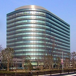 Tập đoàn Công nghiệp Toyota và Viện Công nghệ Nagoya khởi động nghiên cứu chung về nhà máy và nhà kho thông minh