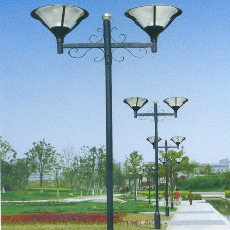 Cột đèn trang trí công viên, sân vườn