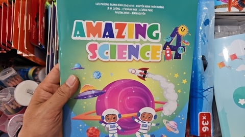 Amazing Science 4 Amazing Science 4
