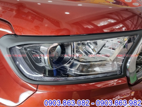 Viền Đèn Trước Thailand Cho Xe Ford EVEREST