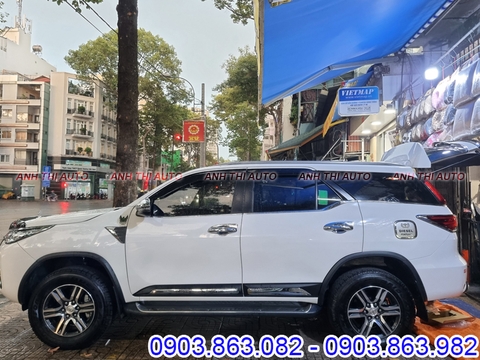 Ốp Bệ Bước Ngoài Cho Xe Toyota Fortuner