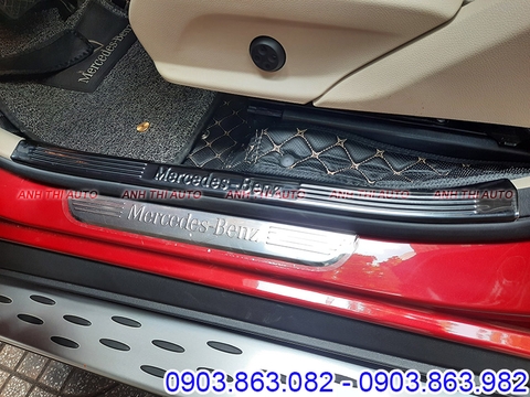 Nẹp Bước Chân Xe Mercedes GLC200/300 2017-2020