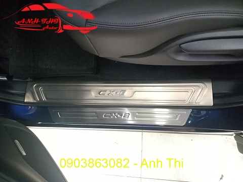 NẸP BƯỚC CHÂN THEO XE MAZDA CX8 | TRONG NGOÀI INOX