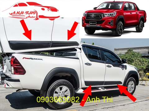 ỐP HÔNG CỬA THEO XE TOYOTA HILUX 2019