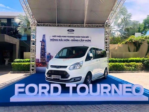 Chi tiết Ford Tourneo 2019 chính thức được ra mắt, tháng 10/2019 giao xe.
