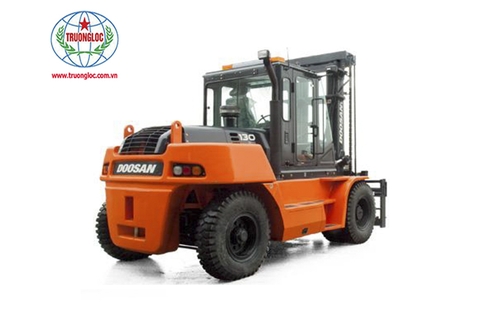 Xe nâng DOOSAN diesel 13 tấn