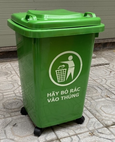 Thùng rác nhựa 60 lít có bánh xe màu xanh lá