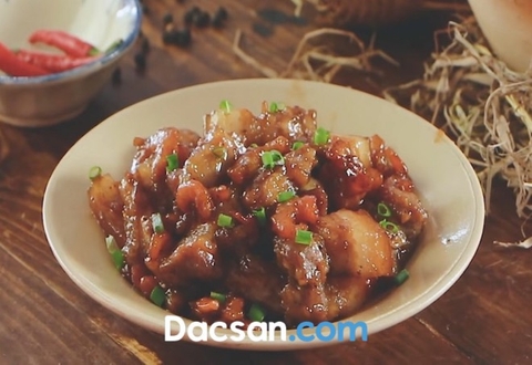 CÁCH LÀM MÓN TÔM KHÔ RIM THỊT BA CHỈ AI ĂN CŨNG MÊ