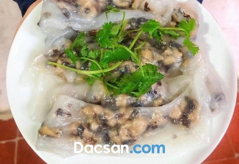 Ngay tại nhà, bạn có thể làm bánh cuốn nóng siêu ngon từ bánh tráng