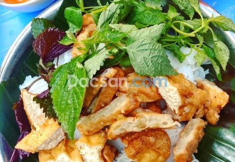 Những vấn đề cần nên biết khi đặt mua nguyên liệu bún đậu mắm tôm tại TP Hồ Chí Minh