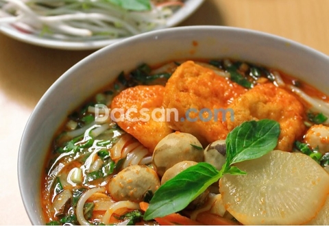 Công thức cho món bánh canh chả cua ngon