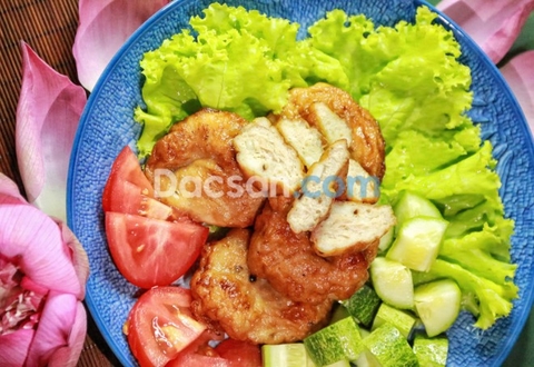 Có những gì trong món chả mực ngon nức tiếng khiến nhiều người mê mẩn?