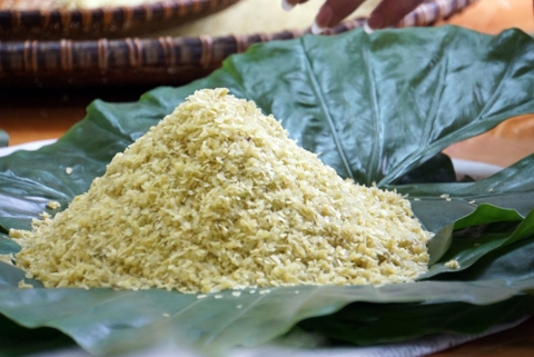 KHÁ PHÁ CỐM LÀNG VÒNG - CHINH PHỤC VẺ ĐẸP VĂN HÓA ẨM THỰC HÀ NỘI