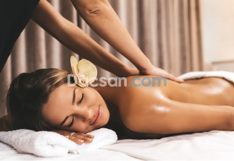 Đẹp hơn mỗi ngày với dầu dừa nguyên chất