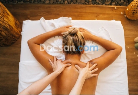 Tác dụng thần kỳ của dầu dừa với làn da