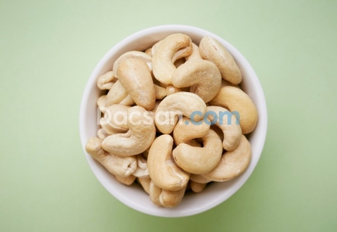 Giá trị dinh dưỡng và công dụng của hạt điều