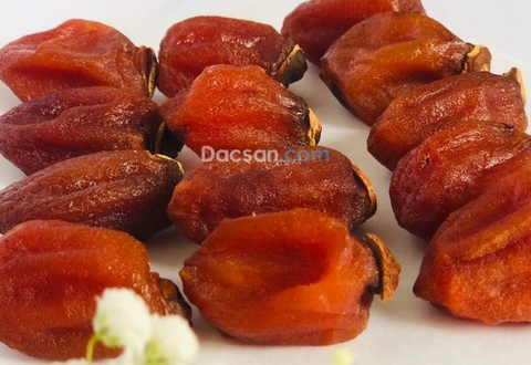 Hồng treo gió làm từ hồng gì?