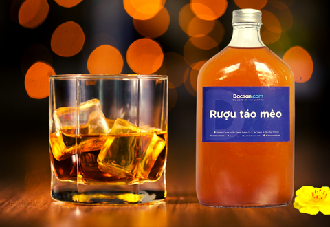 Hộp quà Tết rượu dân tộc ngon hảo hạng