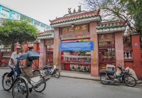 Tour du lịch Có một Chợ Lớn rất khác - khám phá văn hóa người Hoa, bốc thuốc bắc, ăn sủi cảo!