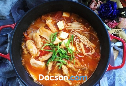Thực đơn ăn ngon mùa dịch - Món ăn Hàn Quốc dễ làm - Miến cá
