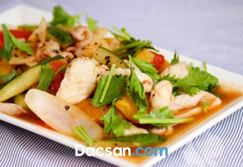 Cách chế biến mực một nắng xào chua ngọt ngon hết ý