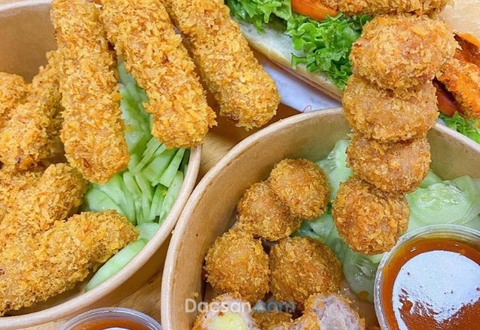 Làm nem chua rán bán bún đậu như thế nào? Bí quyết chỉ gói gọn trong một điều
