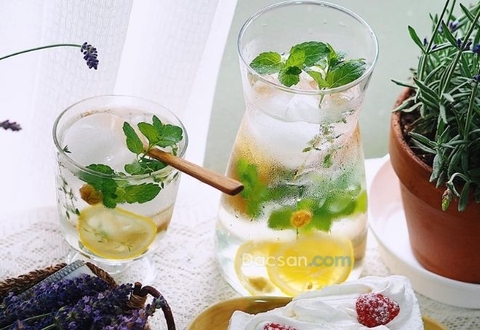 Cách ngâm mơ giải khát mùa hè của các mẹ Nhật
