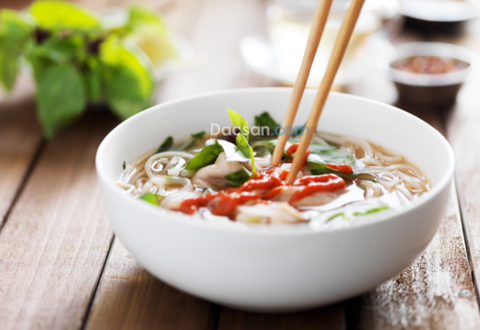 Đặc sản tương ớt Mường Khương Lào Cai ăn mì, phở, đồ nướng chiên thì tuyệt ngon