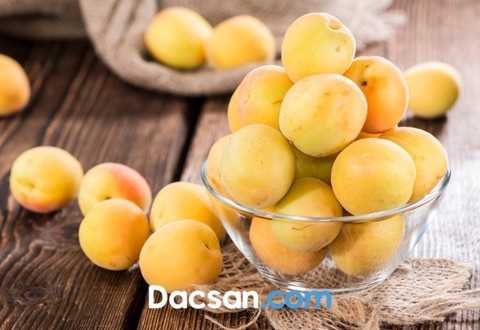 Quả mơ, loại quả của mùa hè, giá rẻ và “siêu” công dụng
