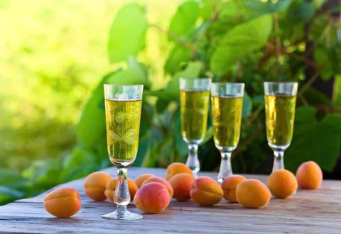 Bí quyết ngâm rượu mơ Tây Bắc cực ngon!